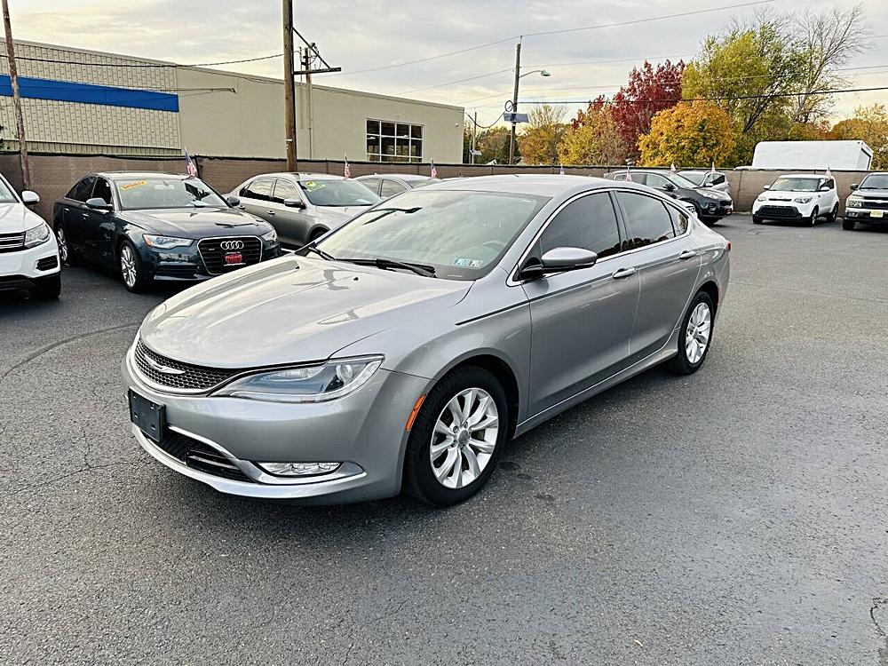 2015 Chrysler 200 C's photo