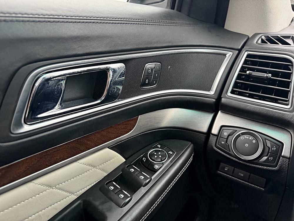 2017 Ford Explorer Platinum - Photo 20