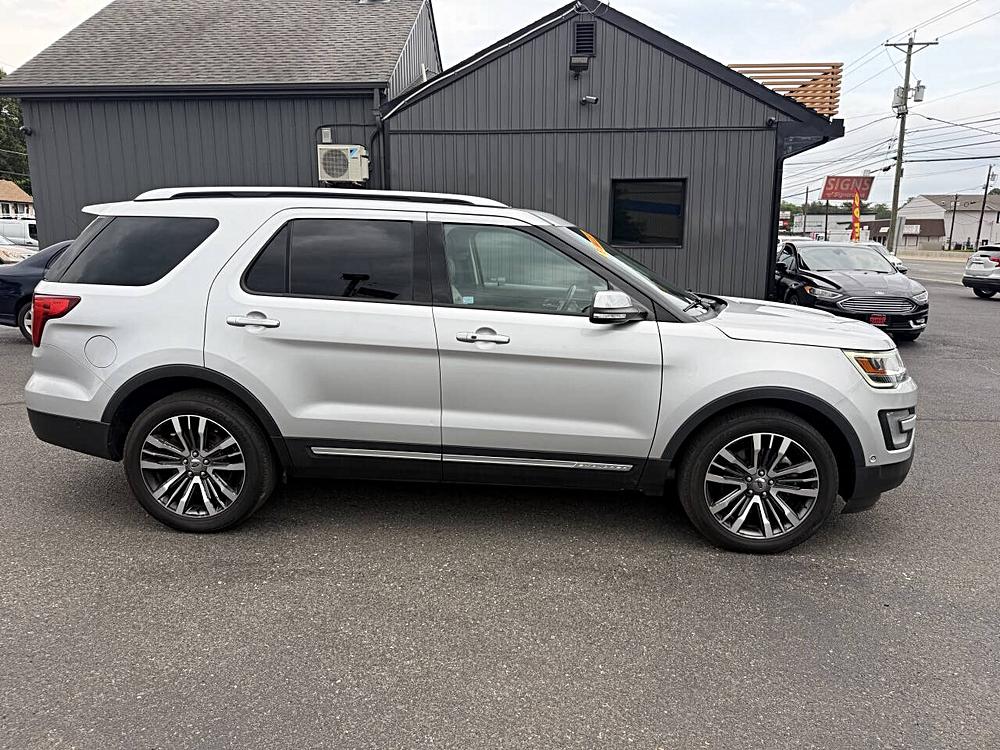 2017 Ford Explorer Platinum - Photo 8