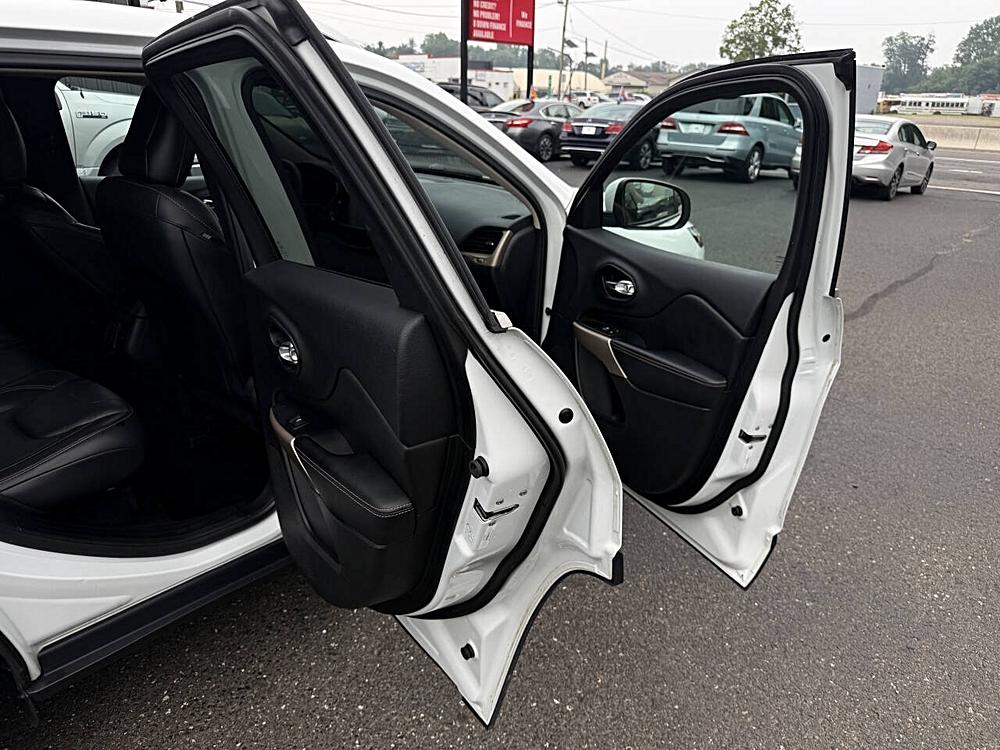 2015 Jeep Cherokee Latitude - Photo 40