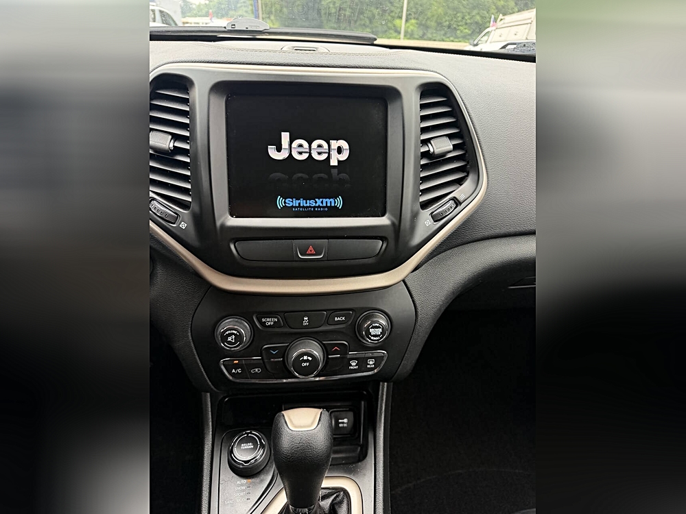 2015 Jeep Cherokee Latitude - Photo 45