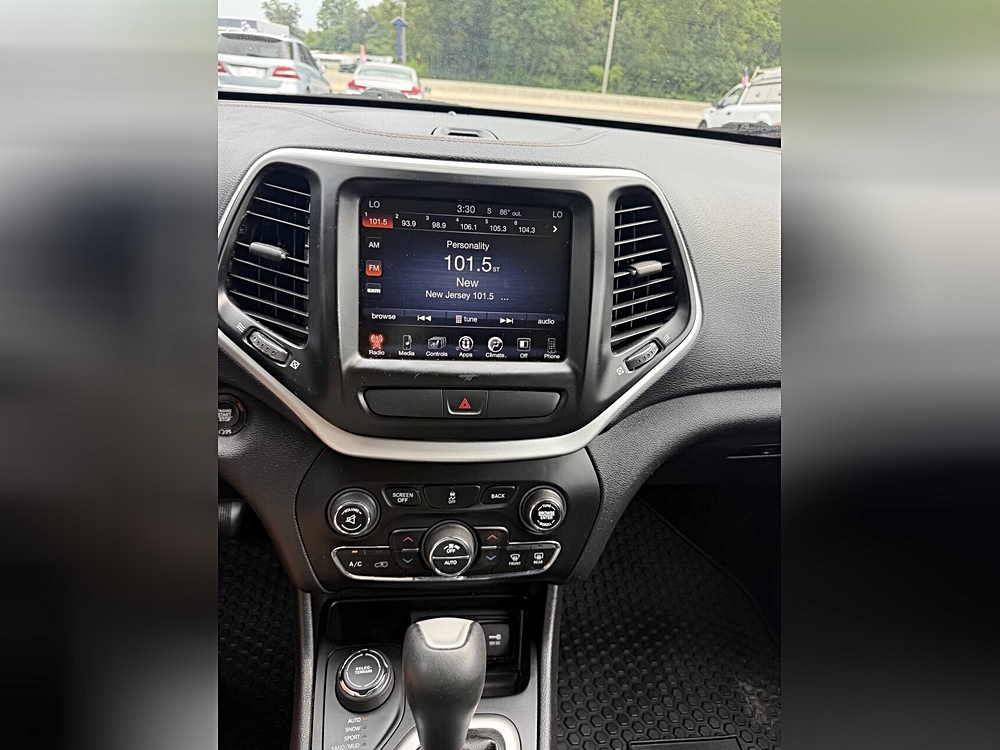 2015 Jeep Cherokee Latitude - Photo 71