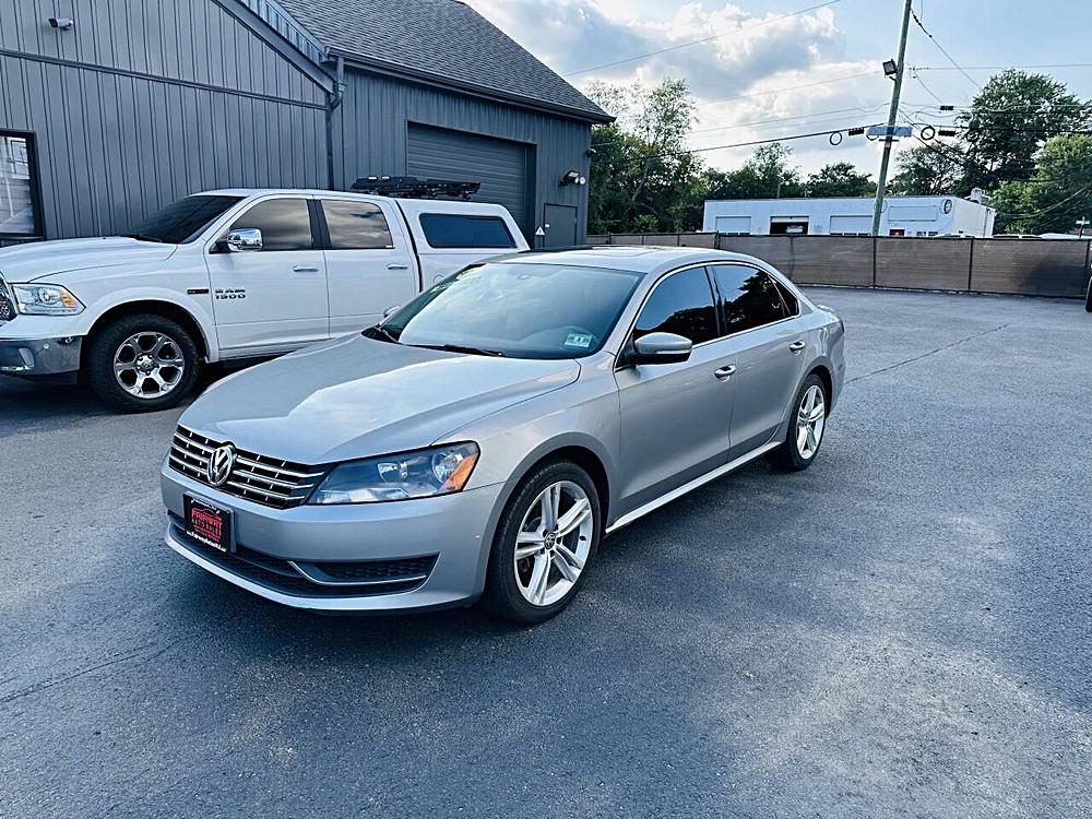 2014 Volkswagen Passat SE