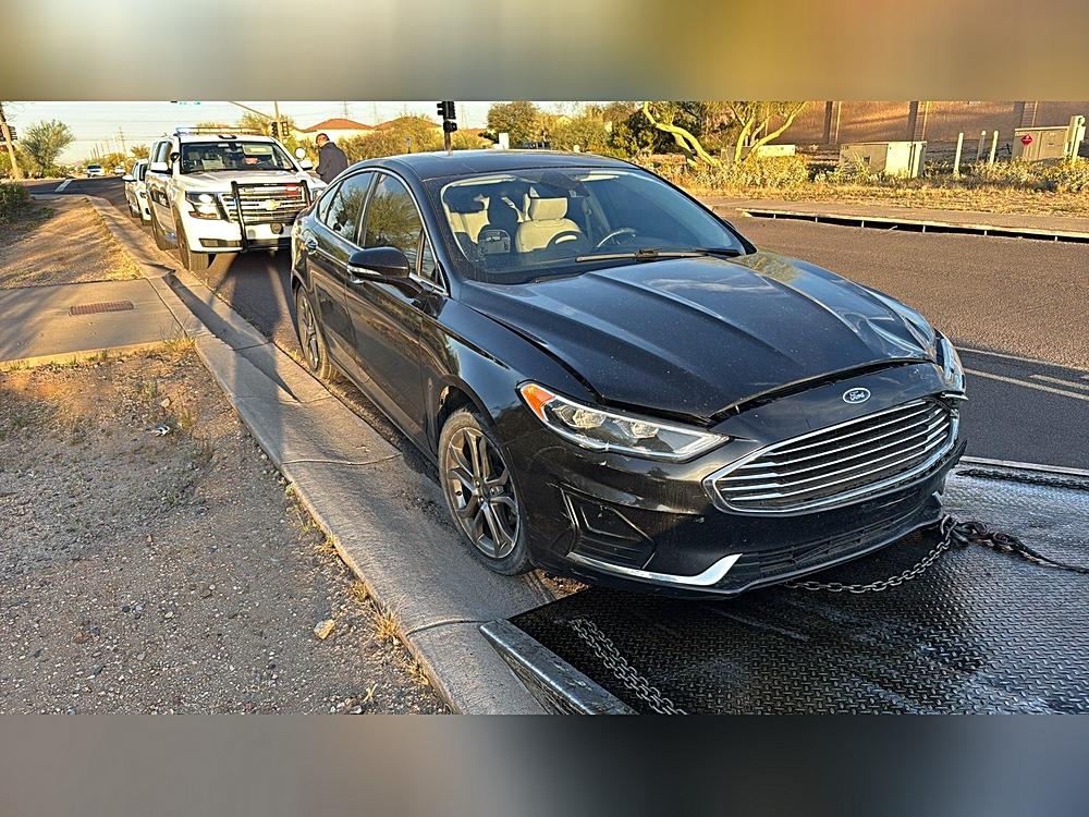 2019 Ford Fusion SEL FWD's photo
