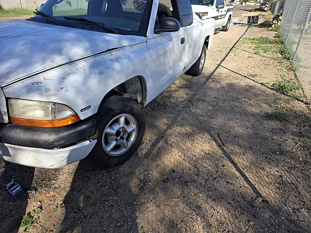 2000 Dodge Dakota CLUB CAB's photo