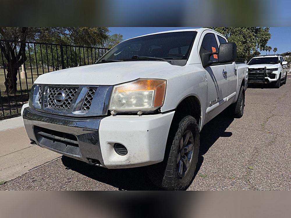 2008 Nissan Titan's photo