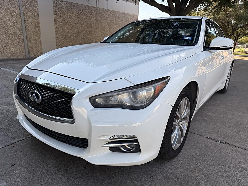 2017 INFINITI Q50