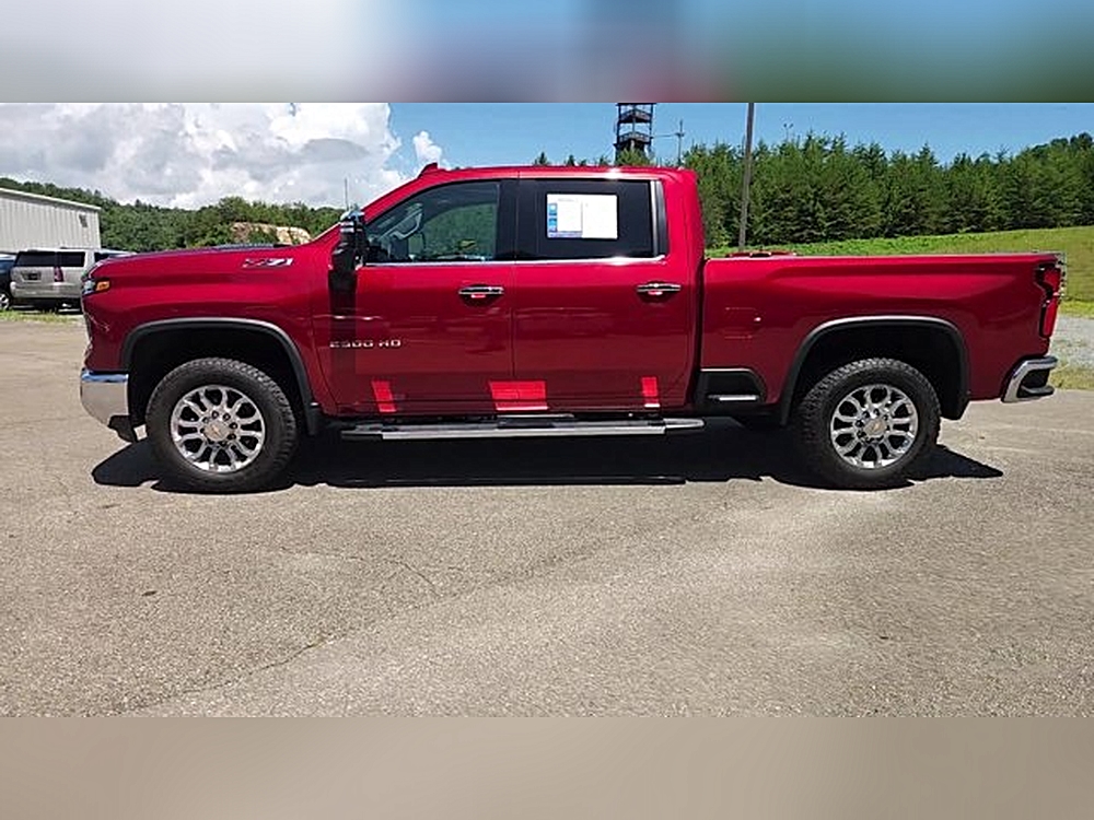 2024 Chevrolet Silverado 2500HD LTZ - Photo 14