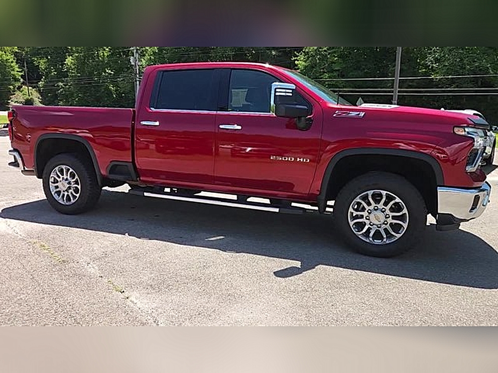 2024 Chevrolet Silverado 2500HD LTZ - Photo 7
