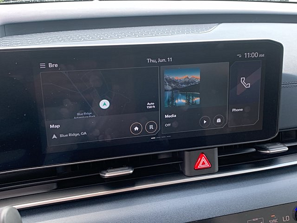 2025 Kia Carnival EX - Photo 23
