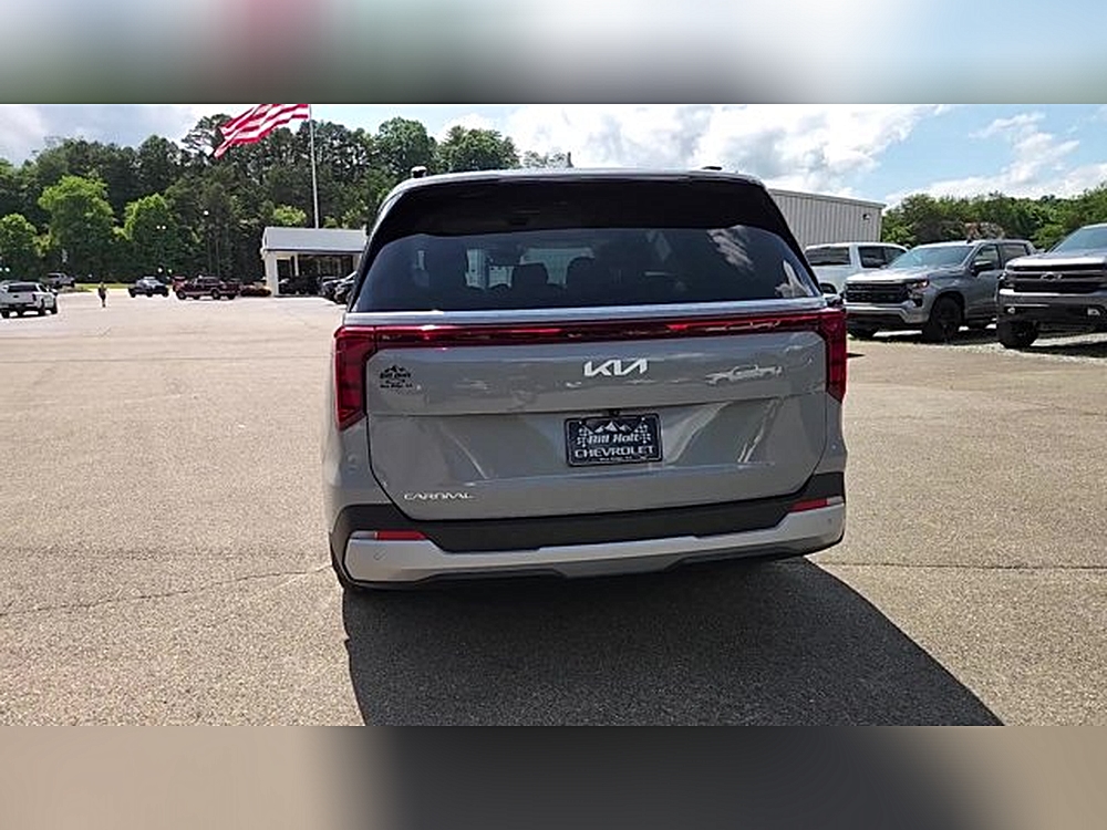 2025 Kia Carnival EX - Photo 9