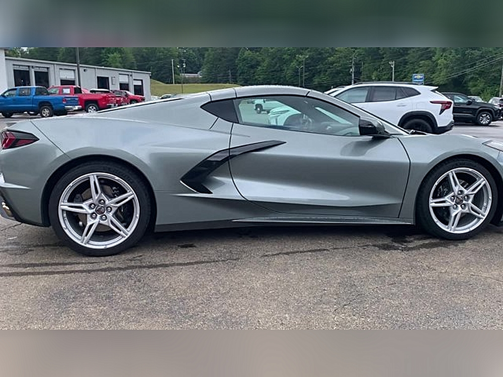 2024 Chevrolet Corvette 1LT - Photo 6