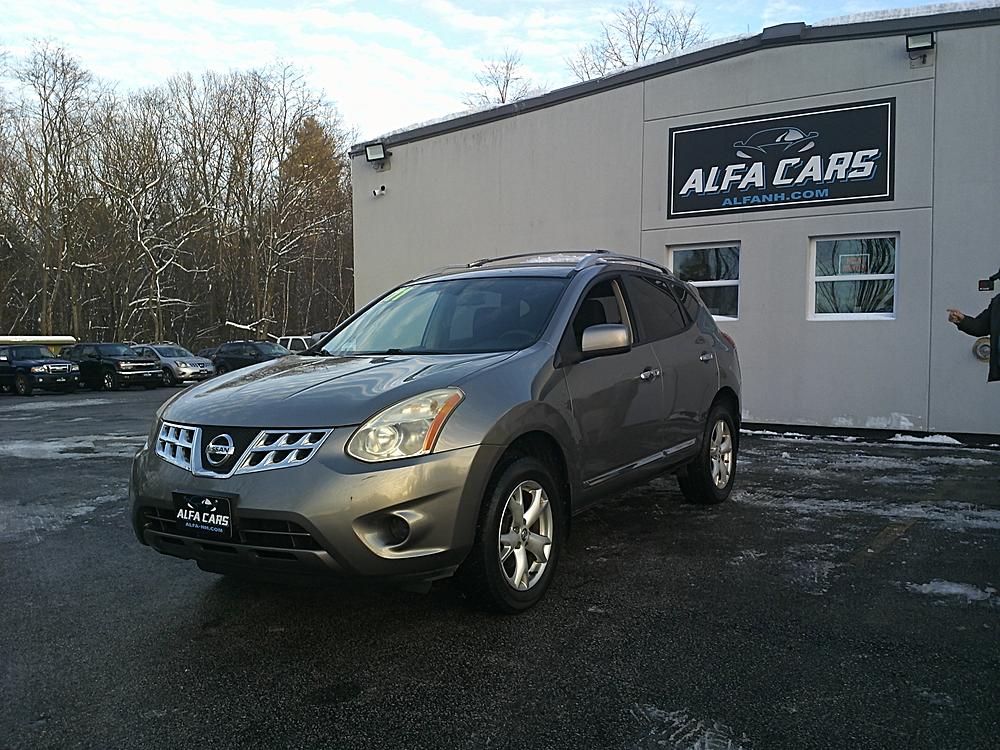 2011 Nissan Rogue SV's photo