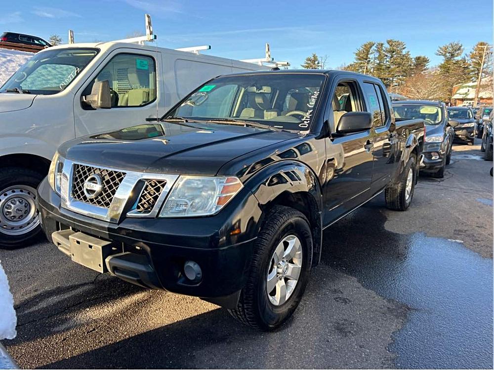 2012 Nissan Frontier SV's photo