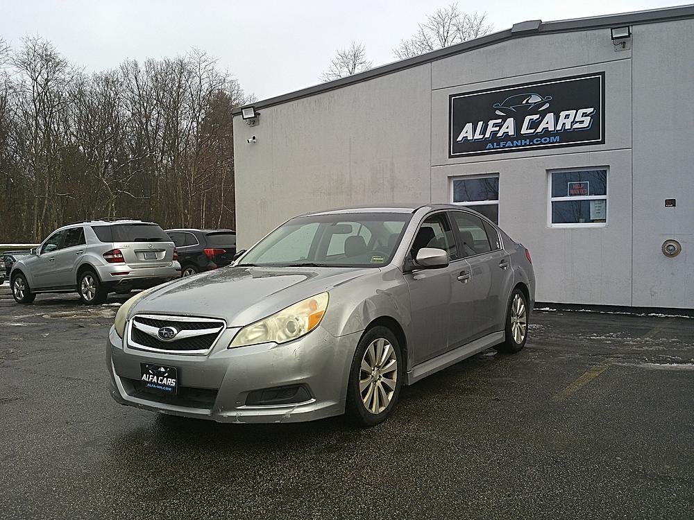 2011 Subaru Legacy 3.6R Limited's photo