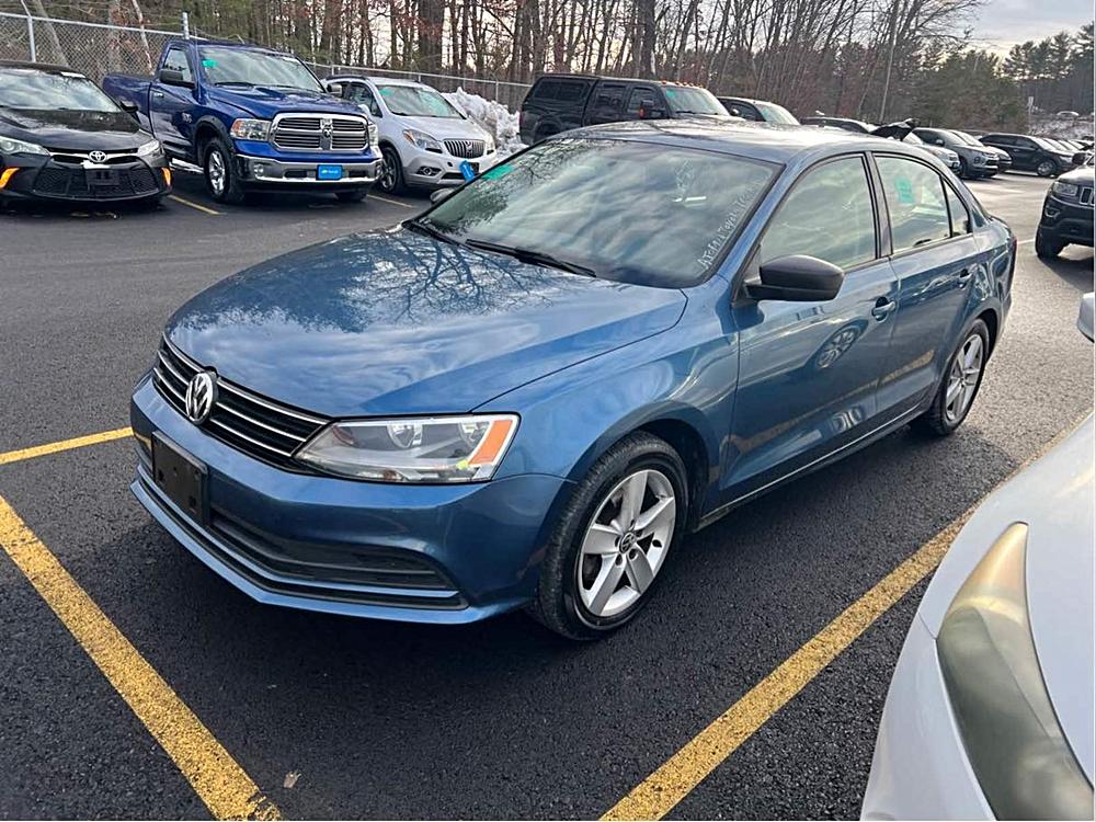 2015 Volkswagen Jetta Sport's photo