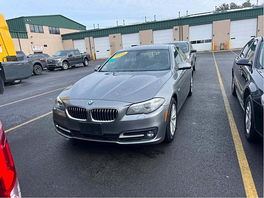 2015 BMW 5 Series 528i
