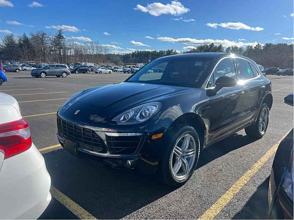 2015 Porsche Macan S