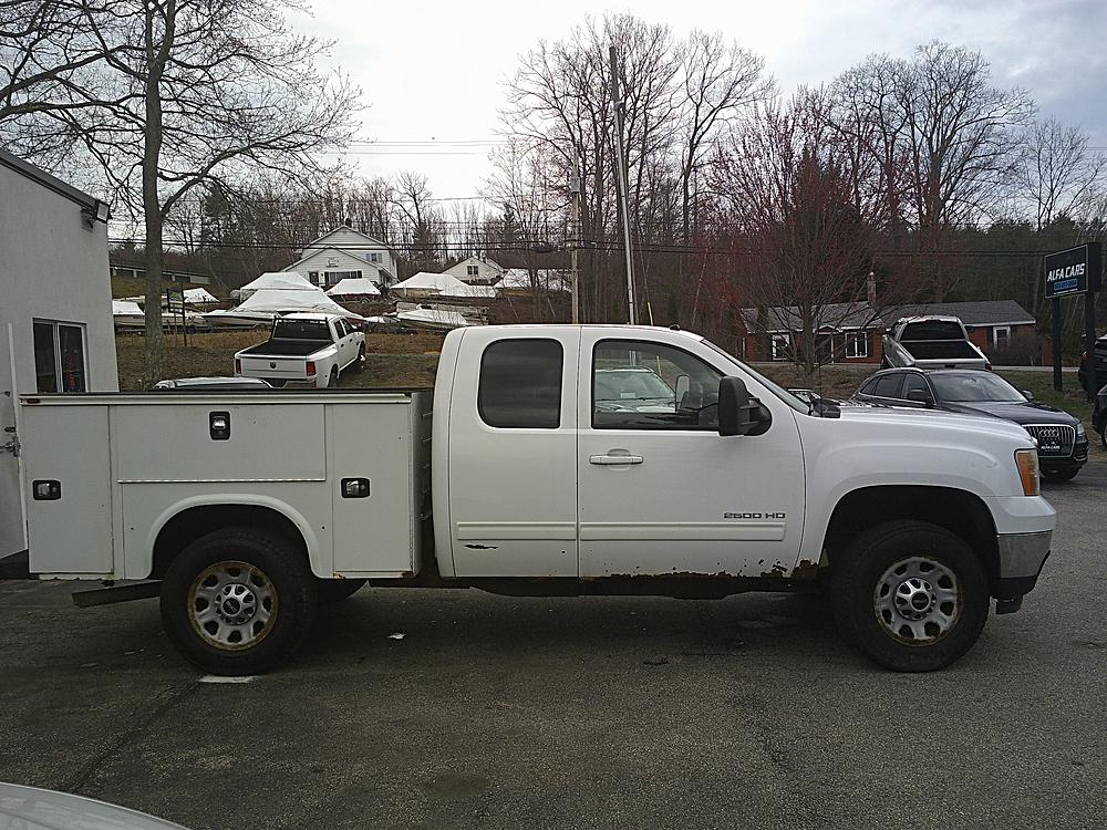 2013 GMC Sierra 2500HD 4WD Ext Cab 144.2" SLT