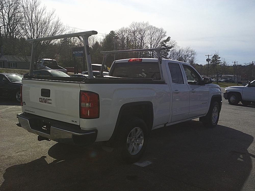 2017 GMC Sierra 1500 4WD Double Cab 143.5" SLE