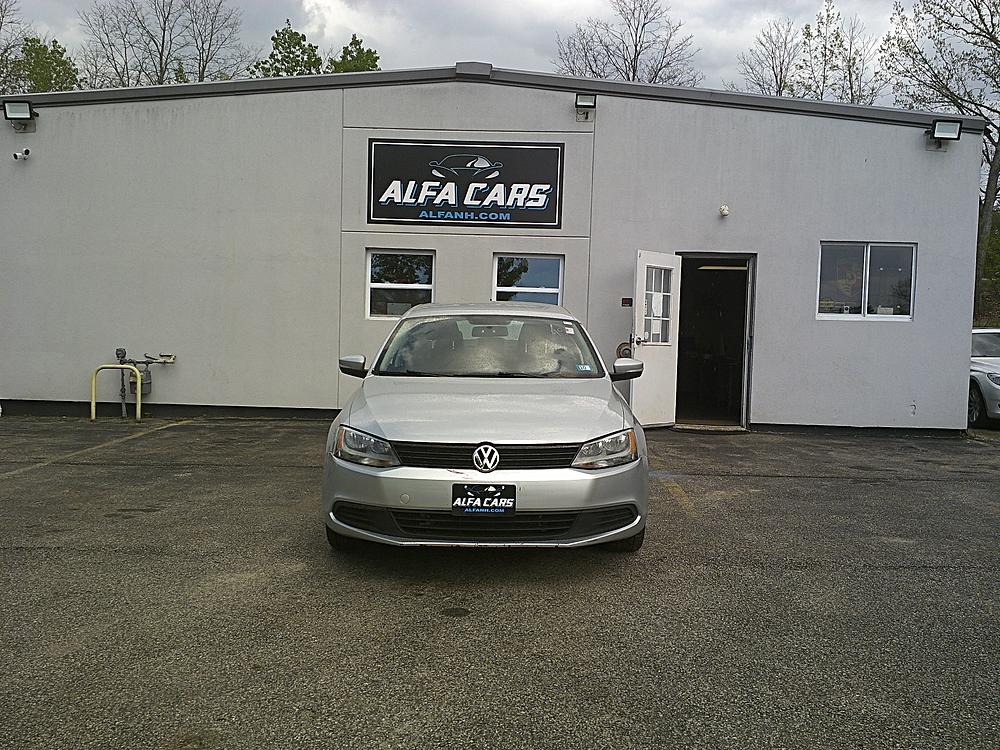 2012 Volkswagen Jetta 4dr Auto SE w/Convenience