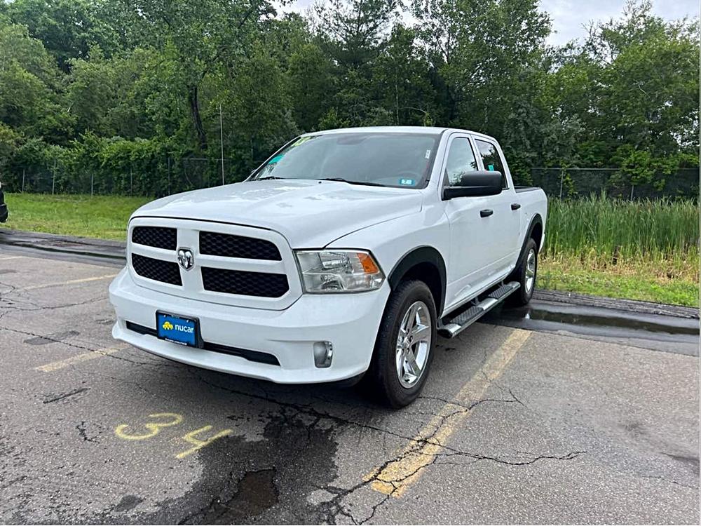 2013 RAM 1500 Express 4x4 Crew Cab's photo
