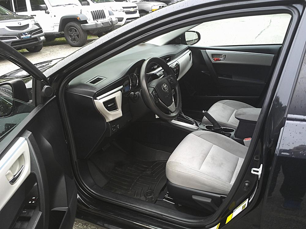 2014 Toyota Corolla L - Photo 9