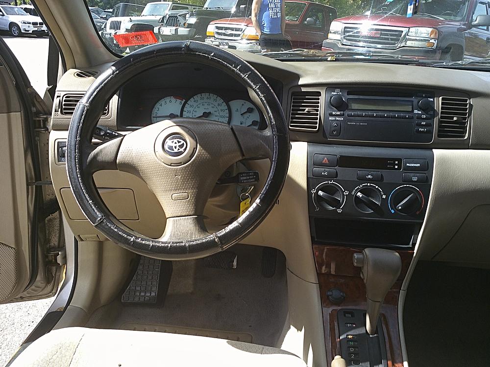 2014 Toyota Corolla L - Photo 27