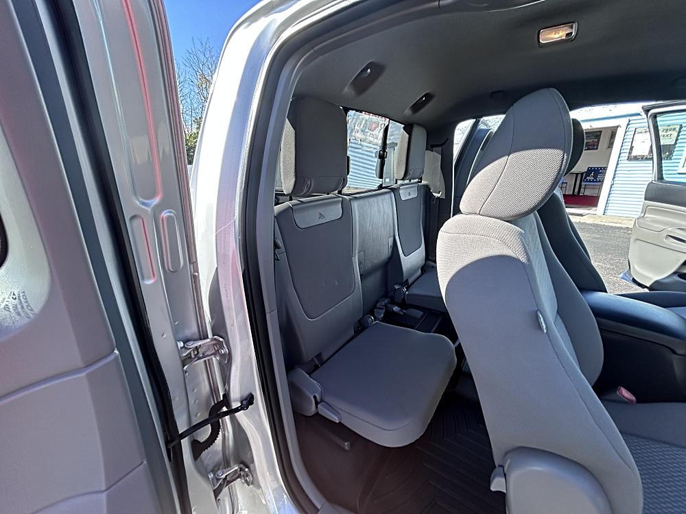 2017 Toyota Tacoma SR5 - Photo 65