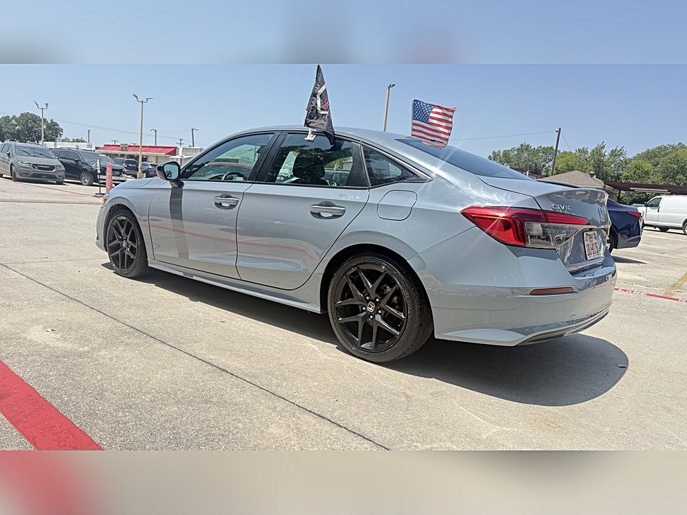 2025 Honda Civic Sport - Photo 25