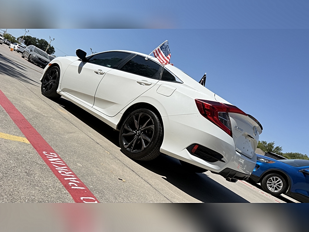 2019 Honda Civic Sport - Photo 8