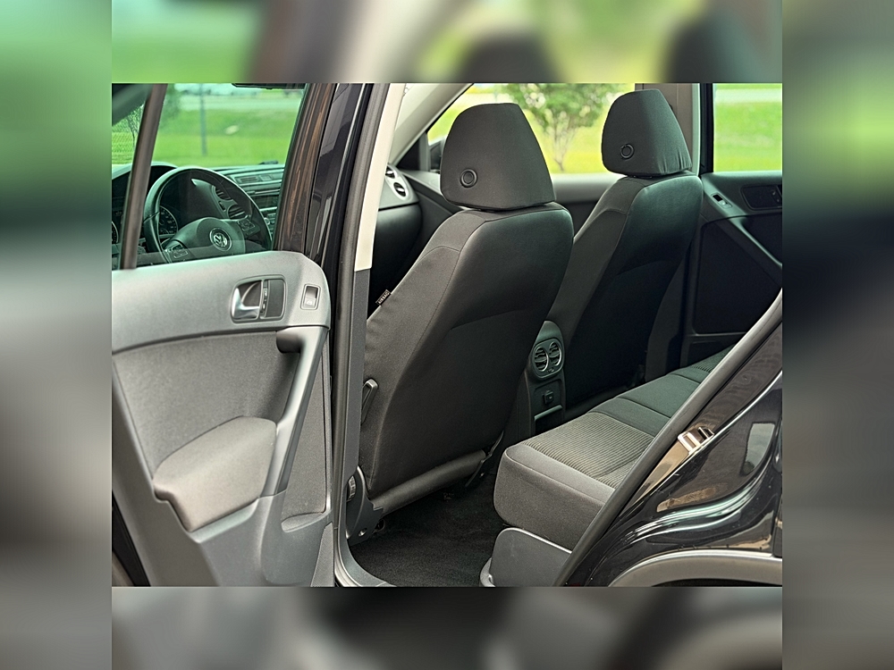2013 Volkswagen Tiguan S - Photo 7
