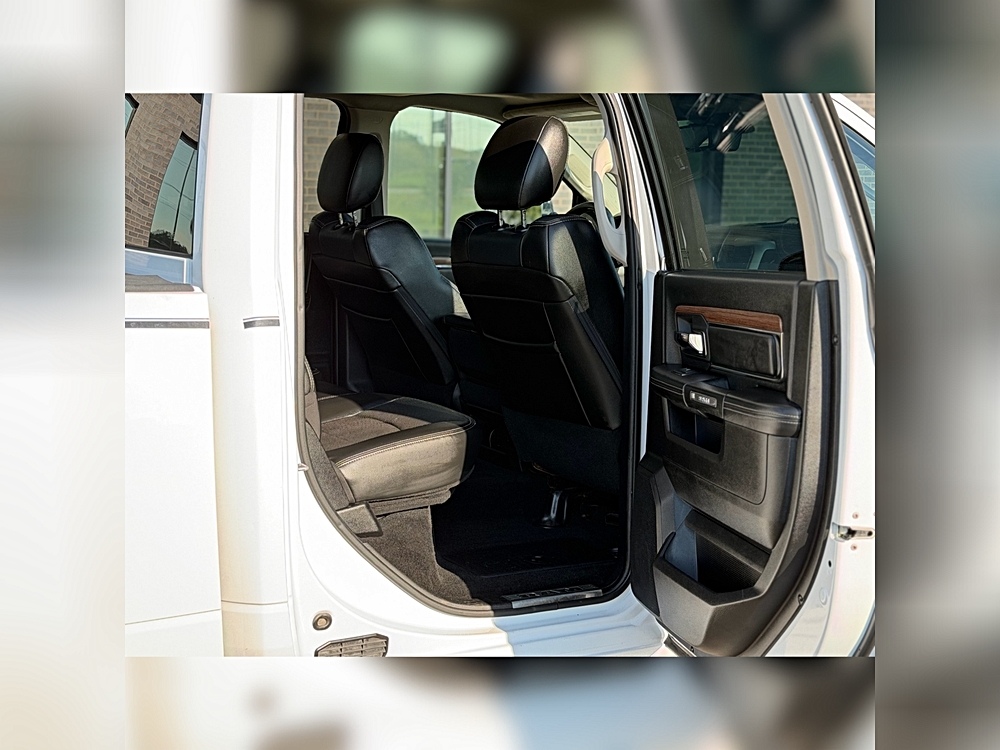2014 RAM Ram 1500 Pickup Laramie - Photo 8