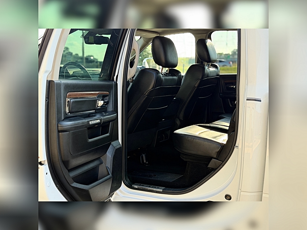 2014 RAM Ram 1500 Pickup Laramie - Photo 7