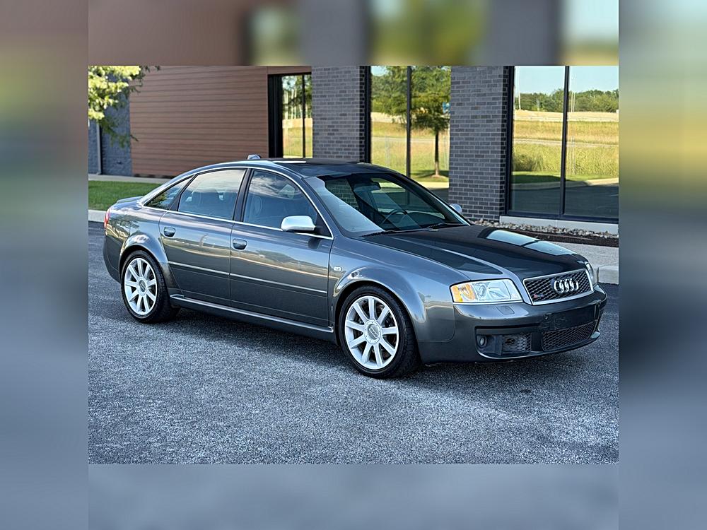 2003 Audi RS6