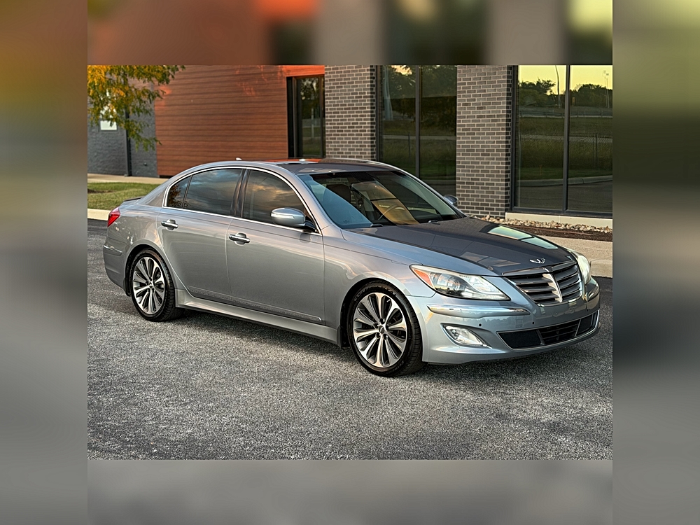 2013 Hyundai Genesis