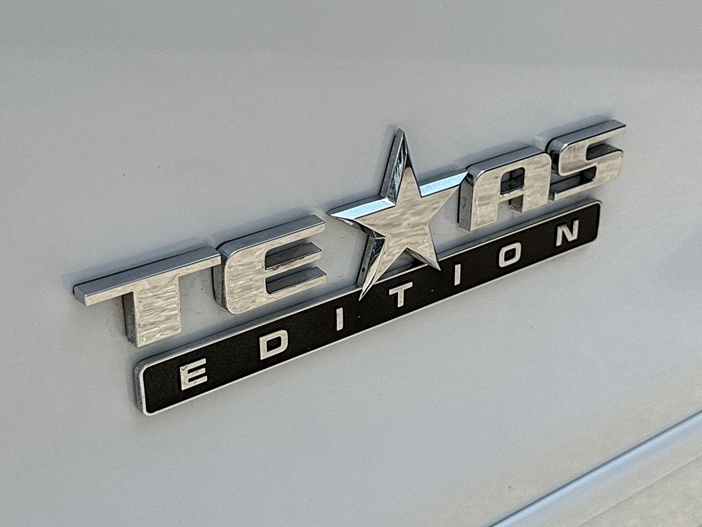 2023 Chevrolet Silverado 1500 ZR2 - Photo 237
