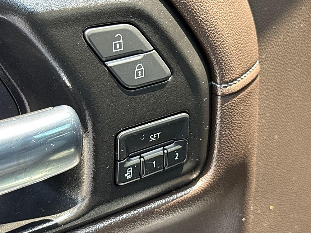2018 GMC Sierra 3500 Chassis Cab Base - Photo 176