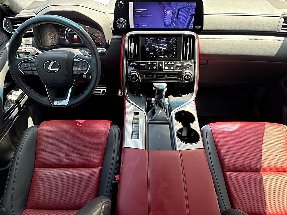 2024 Lexus LX 12