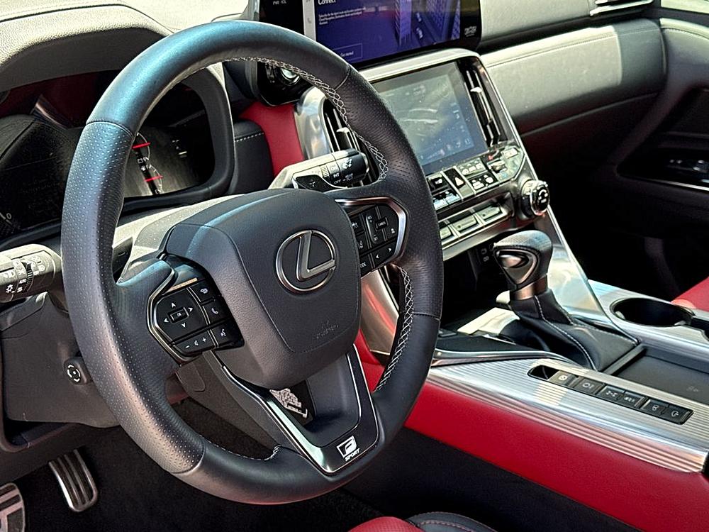 2024 Lexus LX 20