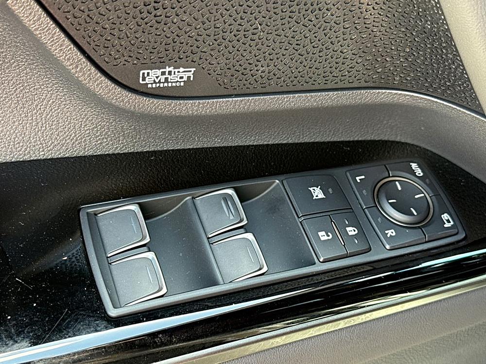 2024 Lexus LX 22