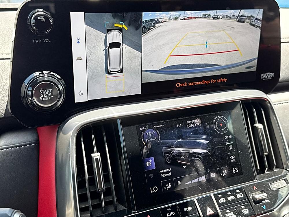 2024 Lexus LX 27