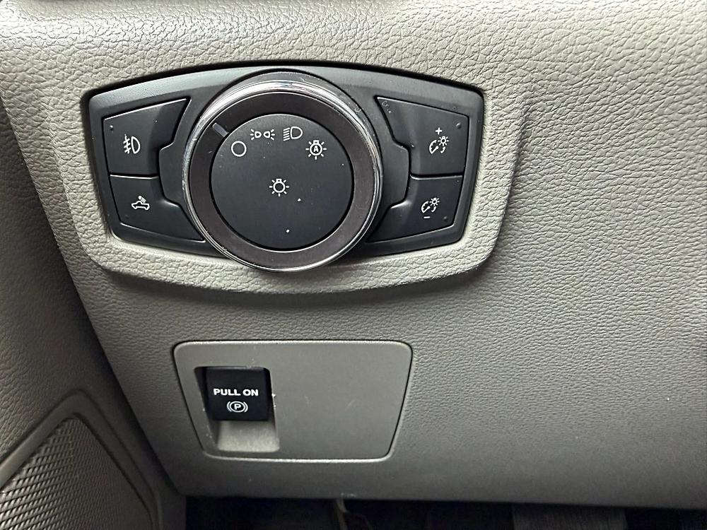 Ford F150 Super Cab photo 33
