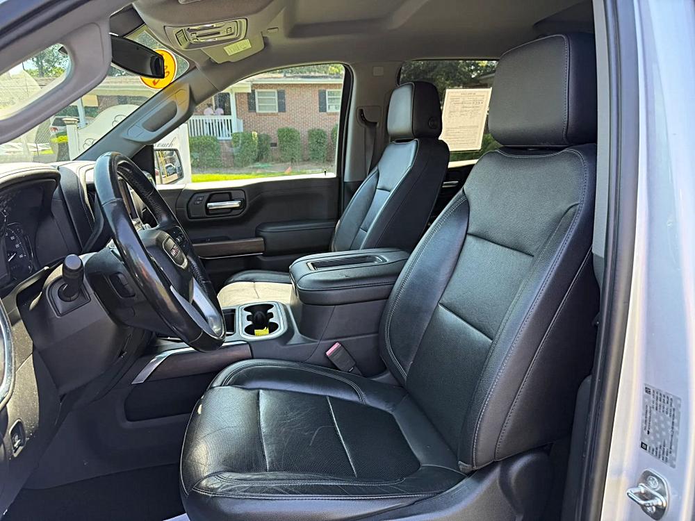 GMC Sierra 1500 Crew Cab photo 16