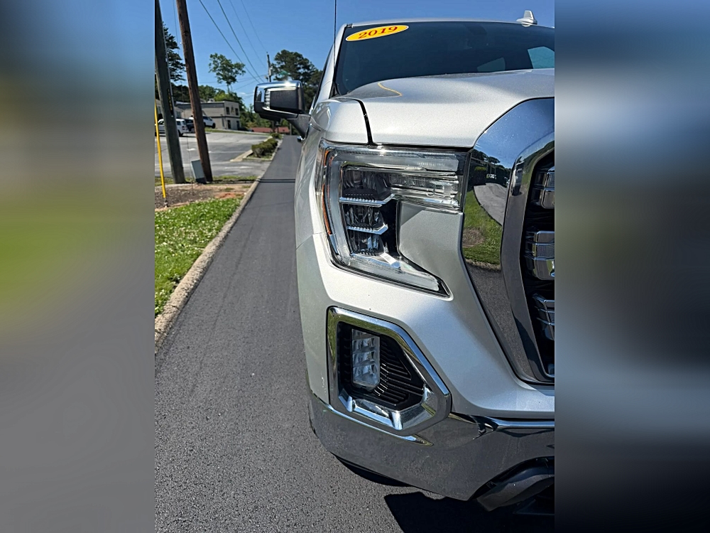 GMC Sierra 1500 Crew Cab photo 6