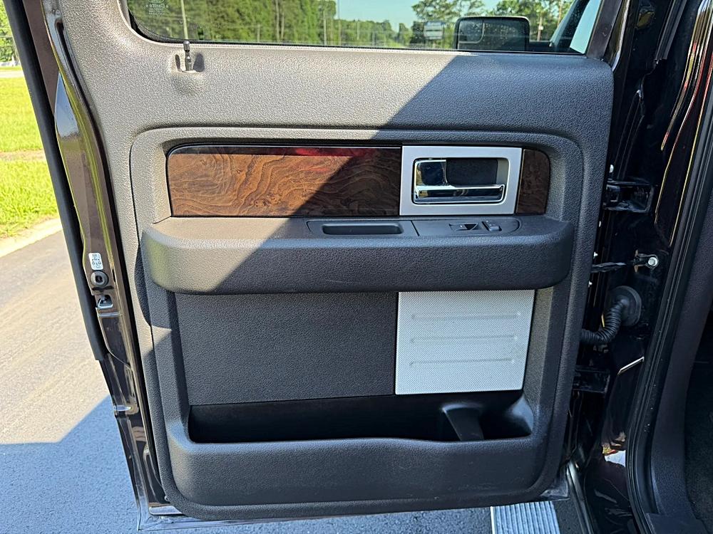 Ford F150 SuperCrew Cab photo 88