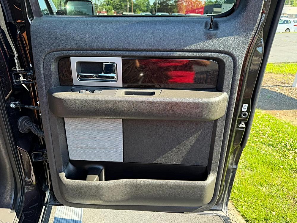 Ford F150 SuperCrew Cab photo 91