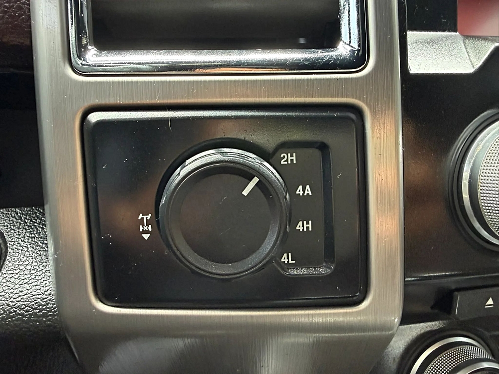 Ford F150 SuperCrew Cab photo 130