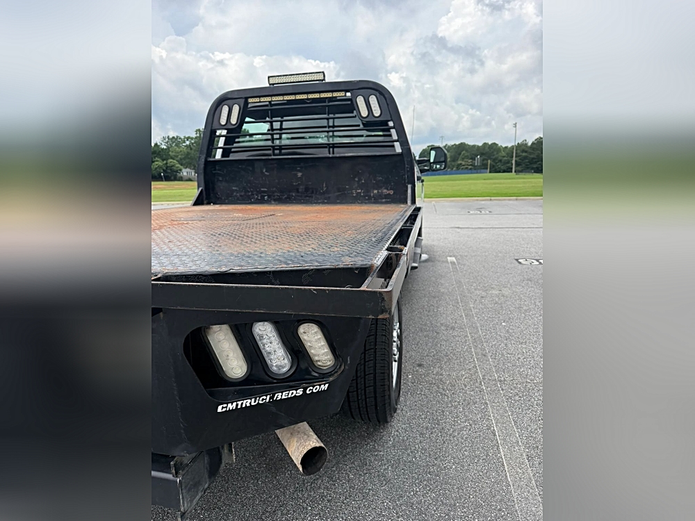 Ford F250 Super Duty Crew Cab photo 13