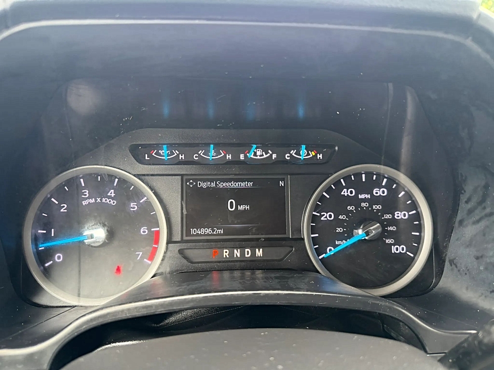 Ford F250 Super Duty Crew Cab photo 32